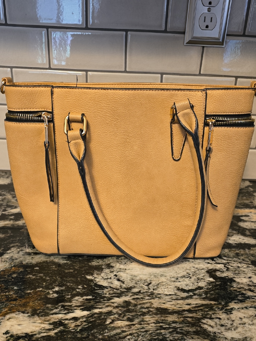 Everyday Structured Tote In Tan With Gold Hardware